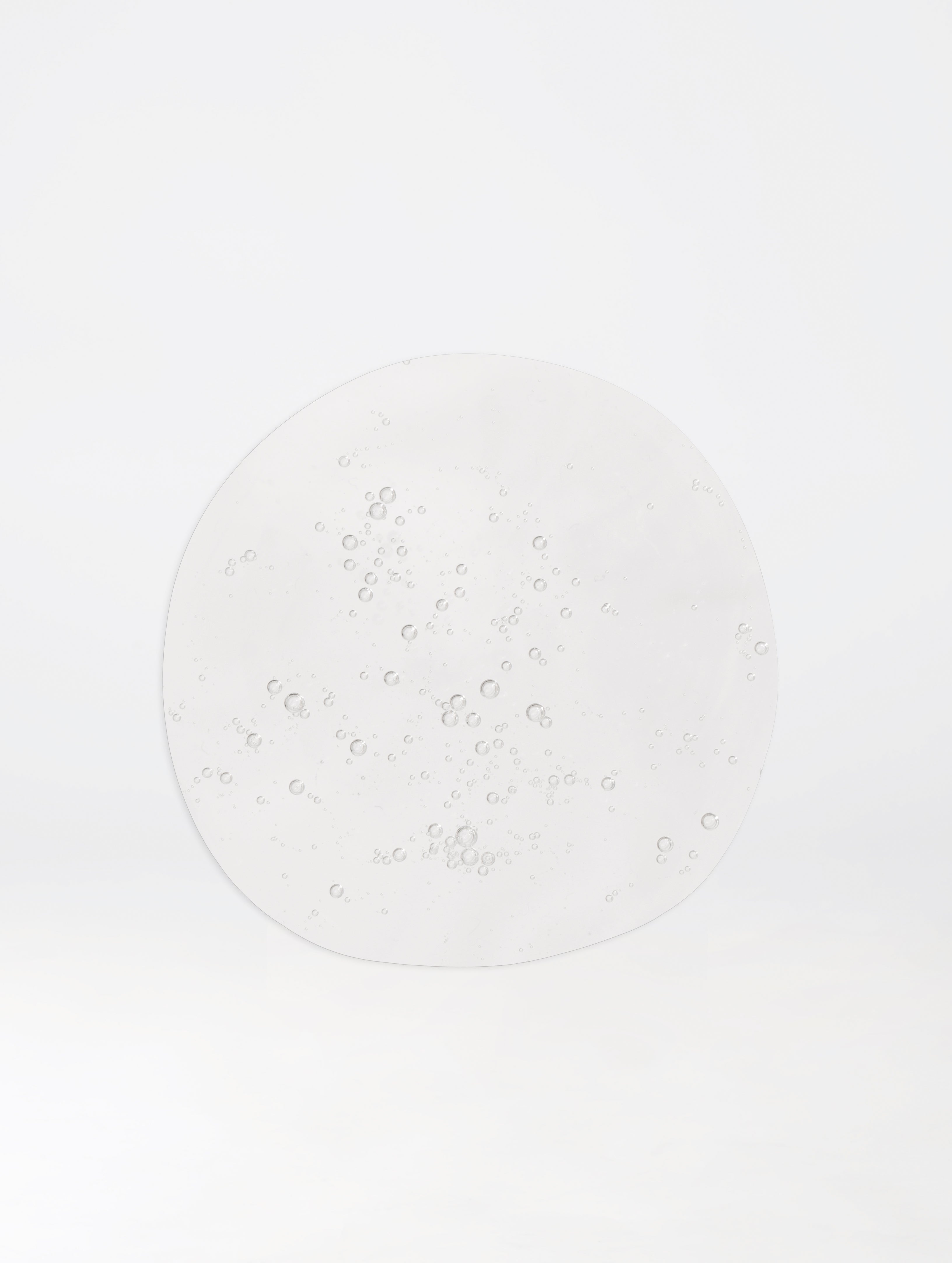 Niacinamide Gel Moisturiser | Återfuktning | Återfuktande ansiktsgel, berikad med 5% niacinamid, som är en mångsidig hudvårdsingrediens, en form av vitamin B3. Hjälper huden att behålla fukten, ge ett jämnare u